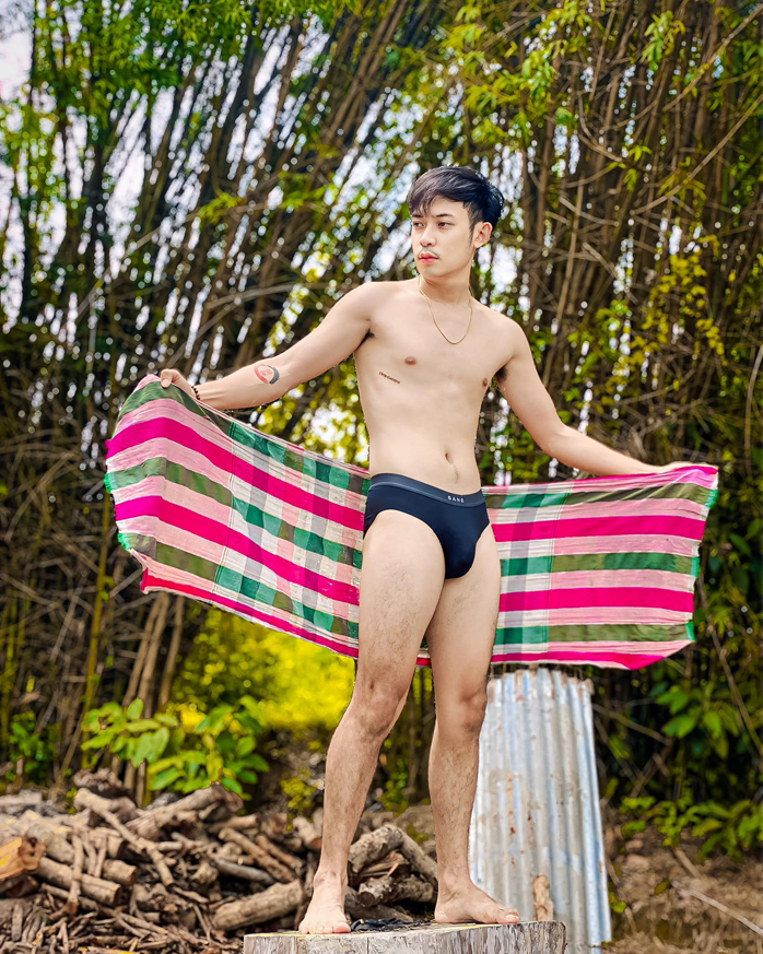 วิว ชนายุทธ หนุ่มหล่อ